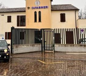 Cingoli, 700 grammi di hashish nell'auto: arrestati due giovani di 25 e 19 anni