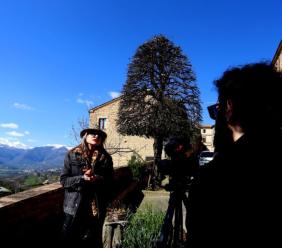 Gualdo, il paese del "tempo sospeso": dagli scorci panoramici sui Monti Azzurri alla storia di Romolo Murri (FOTO e VIDEO)
