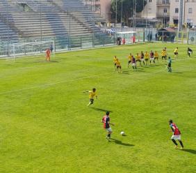 Serie D, la Civitanovese affonda la Fermana con un gol per tempo: una sconfitta che sa di condanna per i canarini