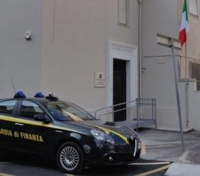 Porto Recanati, omessi ricavi per oltre 20 milioni di euro: società "fantasma" scoperta dalla Guardia di Finanza