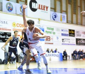 Vigor Basket Matelica sbanda in difesa, Cagliari ringrazia e centra la post-season