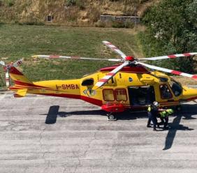 Schianto tra moto e auto a Corridonia: centauro 39enne trasportato a Torrette