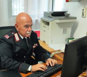 Anziana derubata della collana d'oro con la tecnica dell’abbraccio: tre denunciati a Castelraimondo