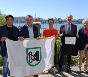 Da Camerino a Capo Nord: l’impresa di Tonino Pieroni accolta all’Ambasciata Italiana di Stoccolma