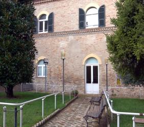Recanati, all’Ircer concluso il focolaio di scabbia: tutti negativi gli anziani ospiti