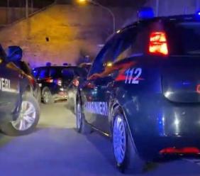 Recanati, colpo a "L’Isola dei Fumosi”: incastrato dalle telecamere uno degli autori del furto