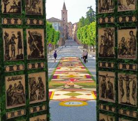 Caldarola celebra la 34ª Infiorata del Corpus Domini: in cammino per "Il Giubileo della Speranza"