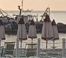 Pesca illegale a Civitanova: vongolara sanzionata dalla Guardia Costiera