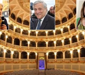 Tajani a Macerata, passerella per pochi intimi: il ministro premiato in teatro ma l'evento è top secret