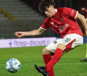 Alessandro Seghetti vola in Serie B: il talento maceratese è un nuovo giocatore del Padova