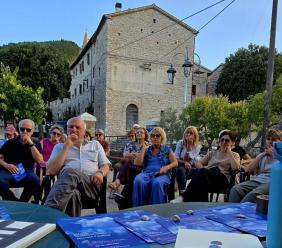 Nuvole Festival, il cartellone di agosto: concerti, teatro, incontri e vino nei borghi dei Monti Azzurri