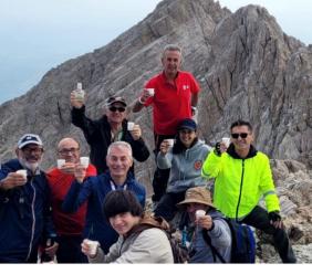 Gran Sasso, nuova impresa per gli scalatori "over" di Treia: il gruppo nato su Facebook non si ferma