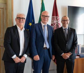 Il rettore McCourt incontra il candidato  Matteo Ricci: sul tavolo diritto allo studio e sostegno ai giovani