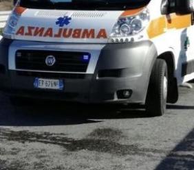 Civitanova: esce per buttare la spazzatura, donna muore in strada dopo un malore Civitanova: esce per buttare la spazzatura, donna muore in strada dopo un malore