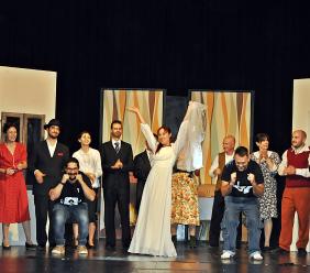 Caldarola, Dialettiamoci 2025, debutto da tutto esaurito: "Una stagione con proposte per tutti"