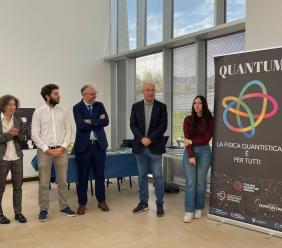 Università di Camerino, inaugurata la mostra "Quantum: la fisica quantistica è per tutti"