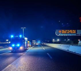Assalto armato a due furgoni portavalori sulla A14: esplosione tra Civitanova e Porto Recanati (VIDEO)