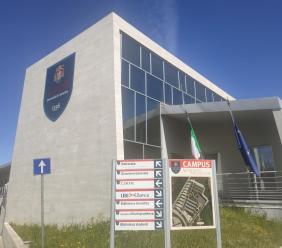 Unicam, “La Costituzione aperta a tutti”: al via l’ottava edizione del ciclo itinerante per studenti e giovani Unicam, “La Costituzione aperta a tutti”: al via l’ottava edizione del ciclo itinerante per studenti e giovani