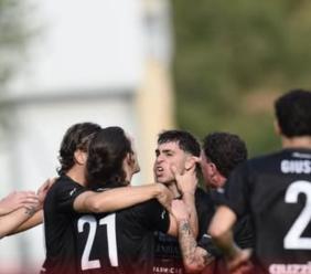 La Recanatese ritrova la vittoria nel derby con il Castelfidardo La Recanatese ritrova la vittoria nel derby con il Castelfidardo