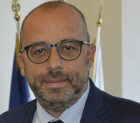 Mastrovincenzo vince la battaglia interna: rientra nel gruppo Pd in Consiglio Mastrovincenzo vince la battaglia interna: rientra nel gruppo Pd in Consiglio