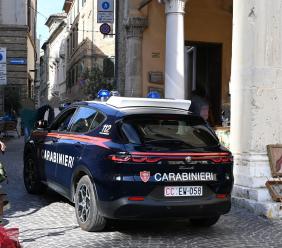 Uno rifiuta l'alcol test, l'altro falsifica la propria identità: doppia denuncia a Macerata Uno rifiuta l'alcol test, l'altro falsifica la propria identità: doppia denuncia a Macerata