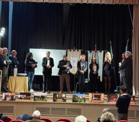 Grande successo per la 20ª edizione di “Saperi e Sapori” con la mela rosa dei Monti Azzurri