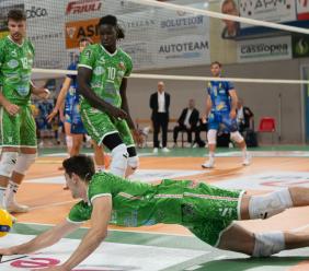 Volley Serie A2, per Banca Macerata Fisiomed un’altra partita amara: Tinet Prata passa in tre set Volley Serie A2, per Banca Macerata Fisiomed un’altra partita amara: Tinet Prata passa in tre set