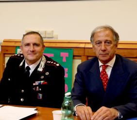 Macerata - L'ex questore Pignataro ospite dell'incontro all'IIS 'Matteo Ricci': "La cannabis light non esiste" (FOTO e VIDEO)