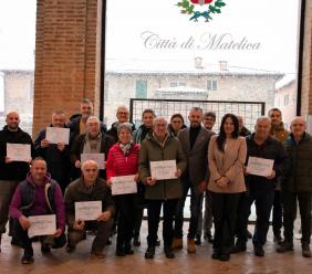 Matelica, consegnati i diplomi ai partecipanti ai corsi di potatura della vite e dell’ulivo