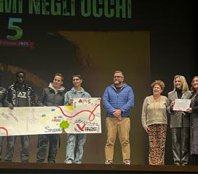 Macerata, “Non possiamo permetterci di tacere”: il progetto 'Guardami negli occhi' accende il Lauro Rossi