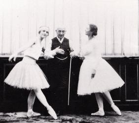 Malta celebra Cecchetti: le foto storiche da Civitanova Marche in volo per l'evento al Teatru Manoel