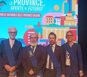 Parcaroli a Lecce all'Assemblea UPI: "Macerata provincia virtuosa. Ora più risorse per funzioni fondamentali"