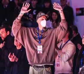 Tortona in piedi per Polonara: il ritorno del campione marchigiano dopo il coma commuove tutti Tortona in piedi per Polonara: il ritorno del campione marchigiano dopo il coma commuove tutti