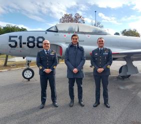 Potenza Picena, atterra uno "Shooting Star": in base il jet storico dell'Aeronautica Militare