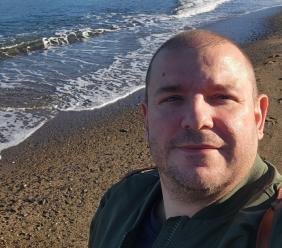 Muore a 43 anni per un malore improvviso: Macerata piange Alessandro Fratini