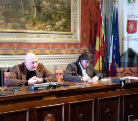 Pista di pattinaggio da record e Capodanno con spettacolo circense: le novità del Natale 2025 a Recanati