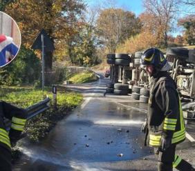 San Ginesio, si ribalta con il camion lungo la Statale 78: muore il conducente di 49 anni (FOTO) San Ginesio, si ribalta con il camion lungo la Statale 78: muore il conducente di 49 anni (FOTO)