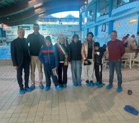 Sport e solidarietà: il torneo "Il cuore della pallanuoto" aiuta mamma di tre bimbi rimasta vedova