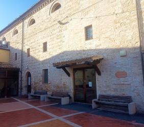 Tolentino, il CentroArancia spegne trenta candeline: festa in grande per l'inaugurazione dei nuovi locali Tolentino, il CentroArancia spegne trenta candeline: festa in grande per l'inaugurazione dei nuovi locali