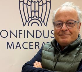 Sanità Marche, confronto Calcinaro-Confindustria: "Equilibrio di bilancio e fabbisogno priorità assolute" Sanità Marche, confronto Calcinaro-Confindustria: "Equilibrio di bilancio e fabbisogno priorità assolute"