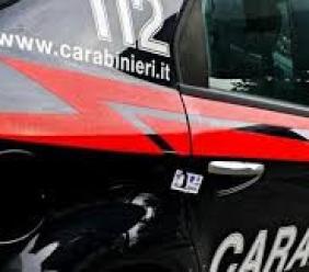San Ginesio, colpo al supermercato: nasconde la merce nello zaino e fugge, 51enne tradito dai video