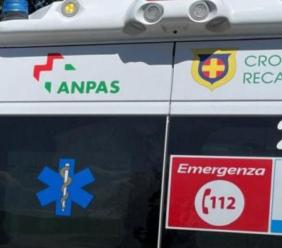 Porto Recanati, minaccia di gettarsi nel vuoto: salvato dal comandante dei carabinieri dopo ore di trattativa Porto Recanati, minaccia di gettarsi nel vuoto: salvato dal comandante dei carabinieri dopo ore di trattativa