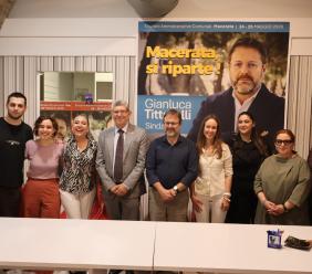 Ballottaggio Macerata, Romano Mari al fianco di Tittarelli per il voto Ballottaggio Macerata, Romano Mari al fianco di Tittarelli per il voto