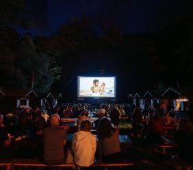 Ussita, torna la rassegna di cinema in montagna "Croc": 11 appuntamenti e l'ospite d'onore Elio Germano