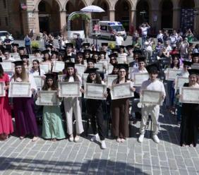 UniMc celebra laureati e neo laureati: due giorni di festa nel cuore di Macerata