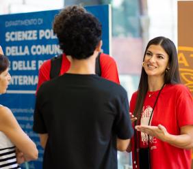 Unimc apre le porte ai futuri studenti: il 22 luglio e il 27 agosto gli Open Day di orientamento Unimc apre le porte ai futuri studenti: il 22 luglio e il 27 agosto gli Open Day di orientamento