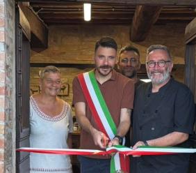 Belforte del Chienti, apre una nuova barbieria nel centro storico Belforte del Chienti, apre una nuova barbieria nel centro storico