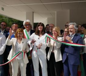 Nuovi alloggi per studenti a Macerata, la ministra Bernini: “Il diritto allo studio deve avere un luogo" (VIDEO)