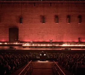 I sindaci della provincia uniti allo Sferisterio nel decennale del sisma: gran finale per "Il Trovatore" I sindaci della provincia uniti allo Sferisterio nel decennale del sisma: gran finale per "Il Trovatore"