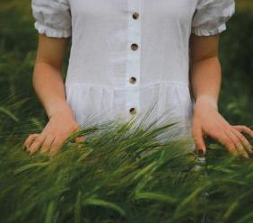 Vestire i propri valori: perché l'abbigliamento sostenibile è una scelta che guarda al futuro Vestire i propri valori: perché l'abbigliamento sostenibile è una scelta che guarda al futuro